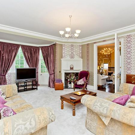 Luxury 3-Bedroom Apartment With Stunning Views At Ramsay Garden Единбург Екстер'єр фото